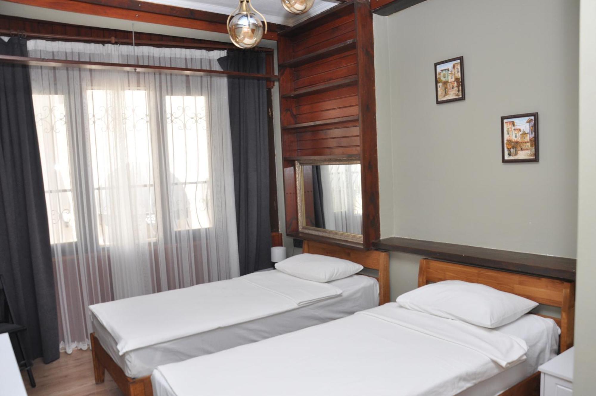 La Casa Carina Bed and Breakfast Antalya Buitenkant foto