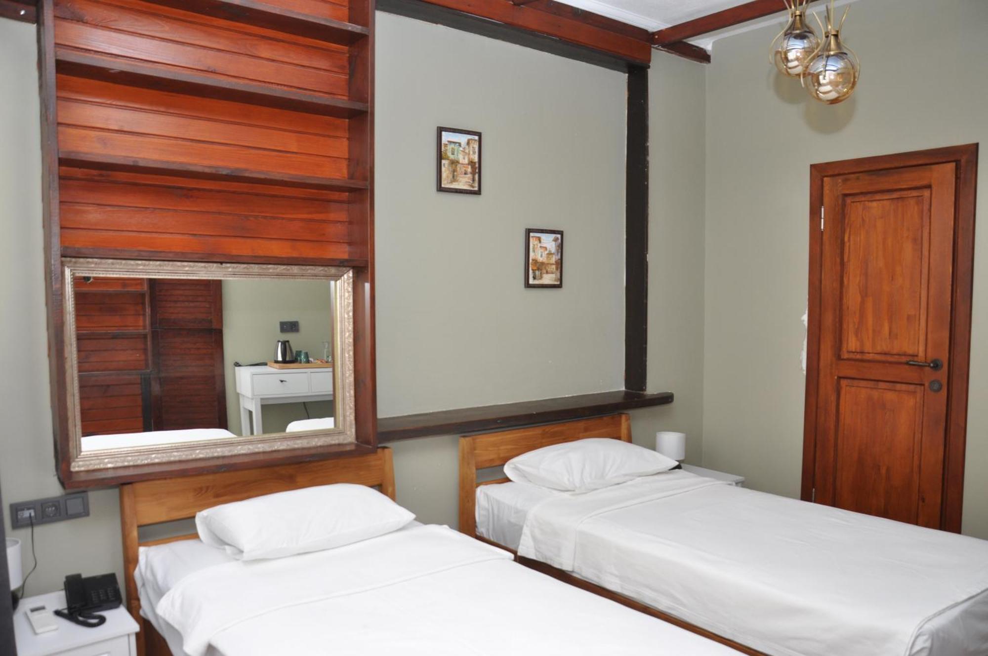 La Casa Carina Bed and Breakfast Antalya Buitenkant foto